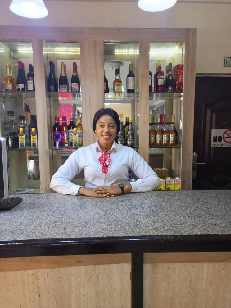 Citilodge Hotel & Conference Centre Newly Renovated Abuja Esterno foto
