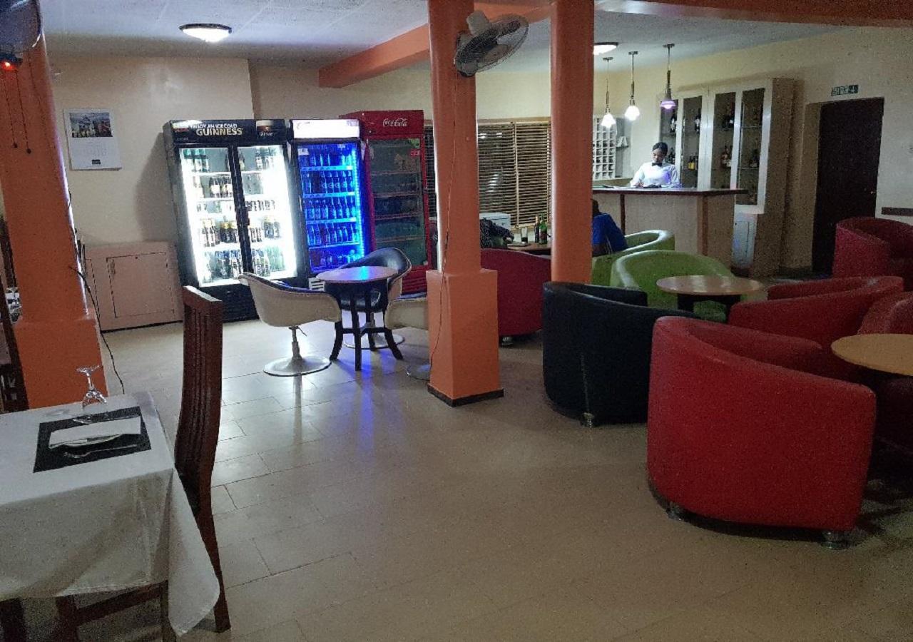 Citilodge Hotel & Conference Centre Newly Renovated Abuja Esterno foto